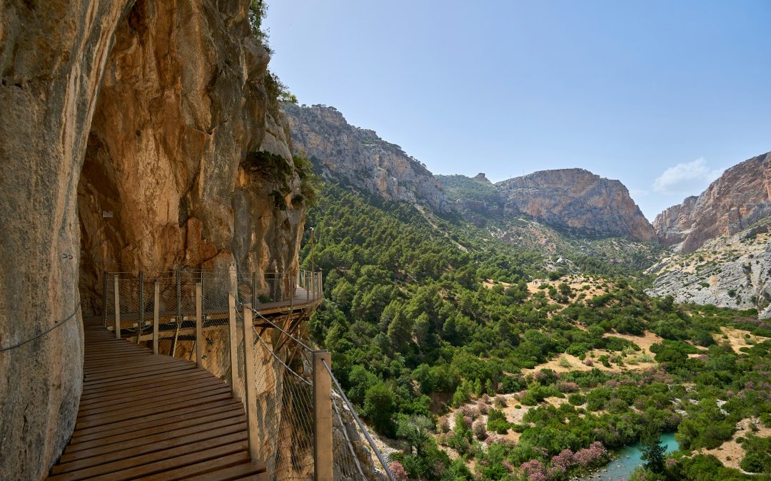 Andalusia: The Hidden Gems of Spain :: Caminito del Rey Malaga: A Walk on the Edge
