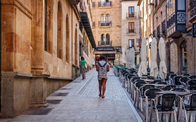 Guía de supervivencia: Del aeropuerto a tu alojamiento en España